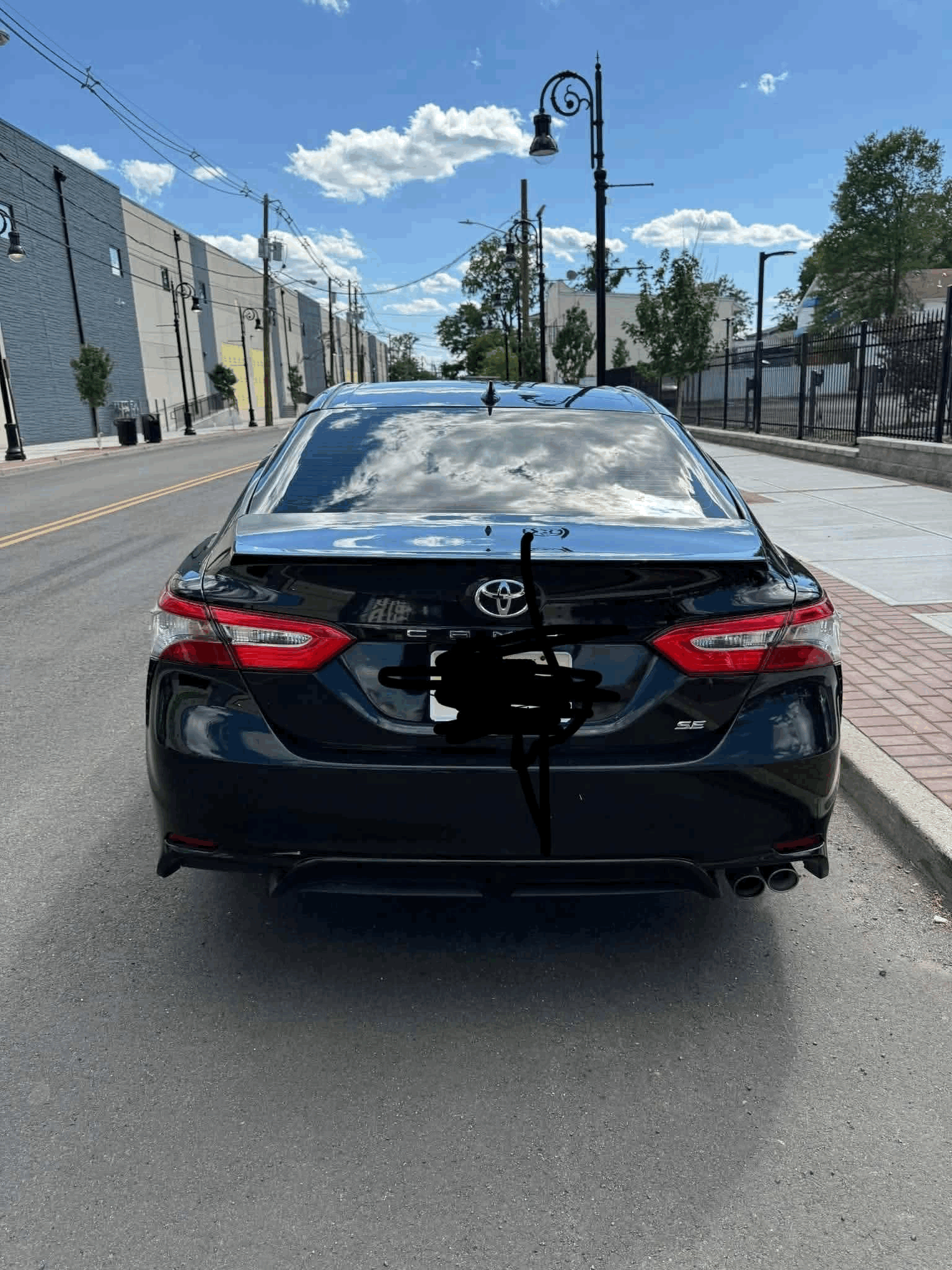 Toyota Camry 3